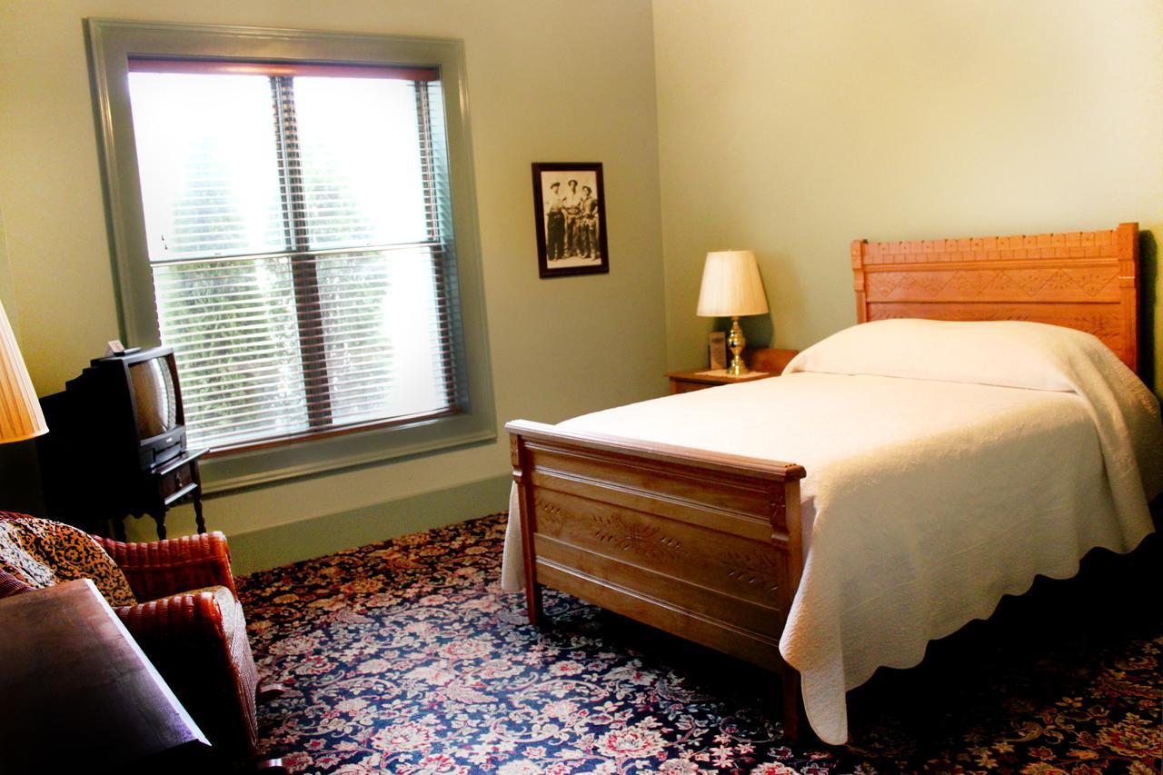 Weinhard Hotel Dayton Extérieur photo